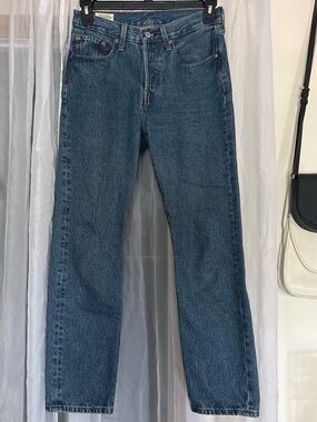 Levi’s 501 Dark Blue Denim Jeans